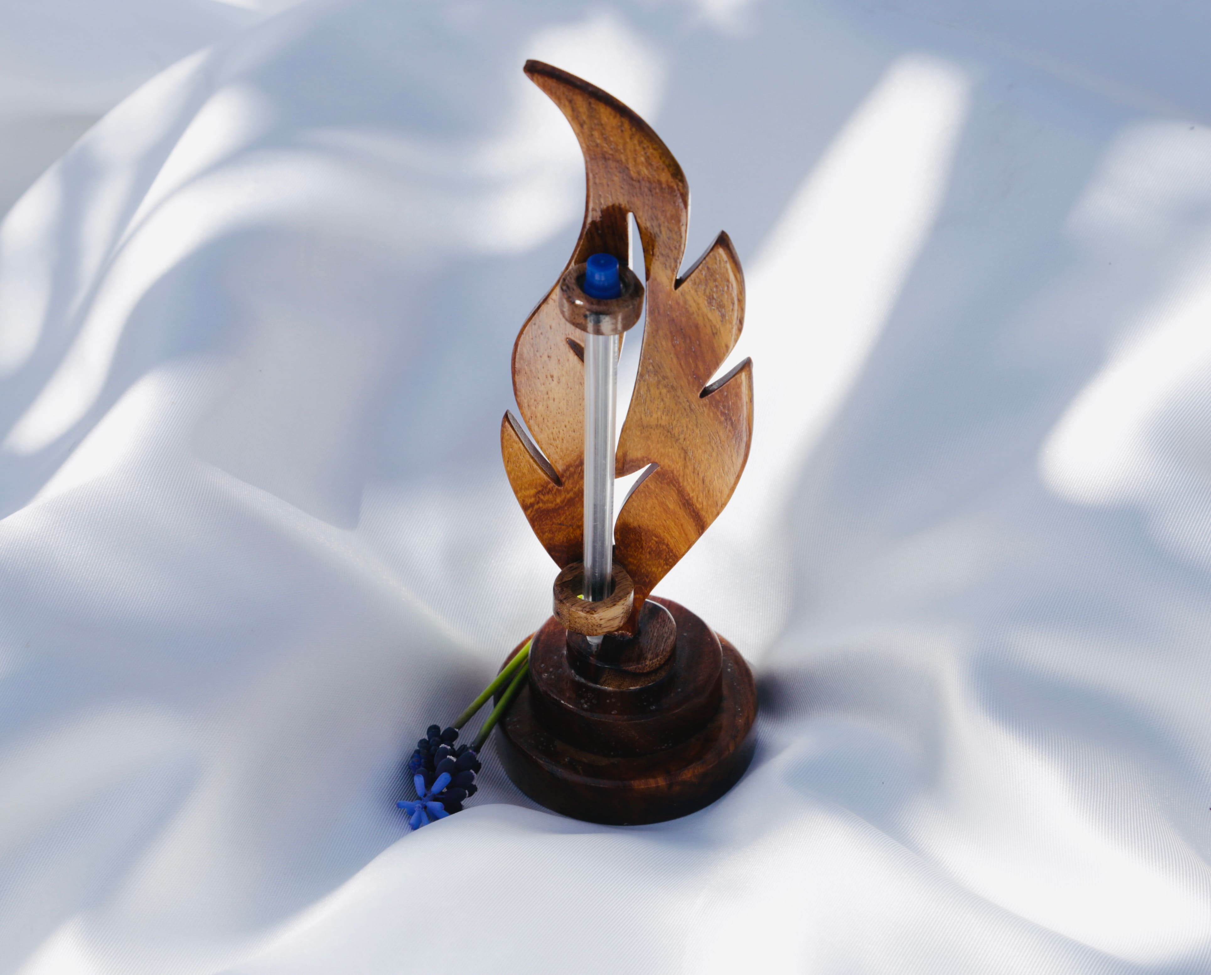 Hand-carved wooden pen stand
